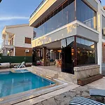 Havuz: Organic Oasis With Pool And Sea Views * Didim