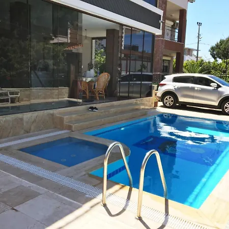Havuz: Organic Oasis With Pool And Sea Views Villa *