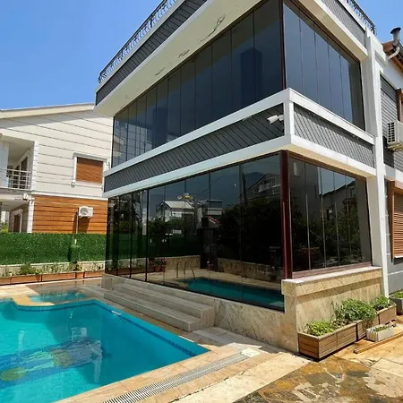 Villa Havuz: Organic Oasis With Pool And Sea Views *