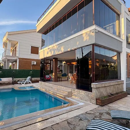 Havuz: Organic Oasis With Pool And Sea Views * 디딤