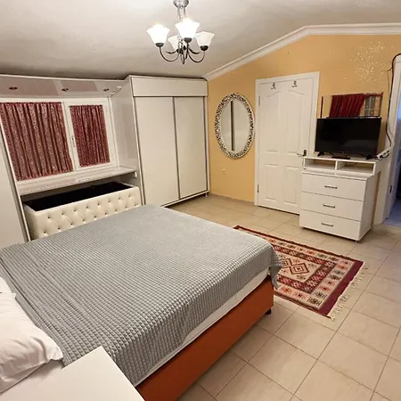 Havuz: Organic Oasis With Pool And Sea Views Villa *